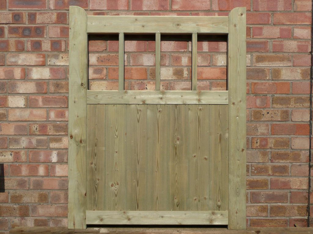 Lawn Gates - Platers Fencing & Garden Buildings